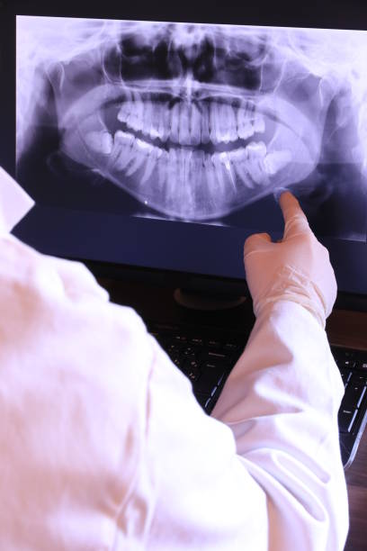 Best Weekend Emergency Dentist in Manistee, MI